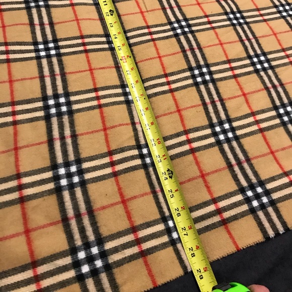 Authentic Burberry Scarf - Picture 10 of 10